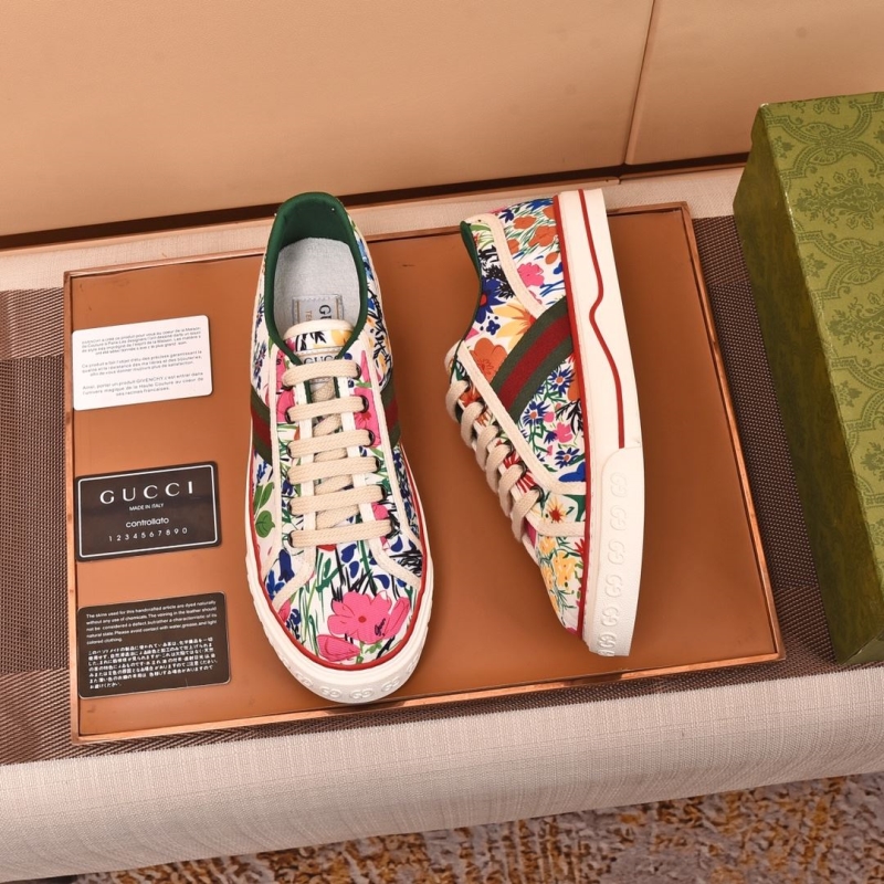 Gucci Sneakers